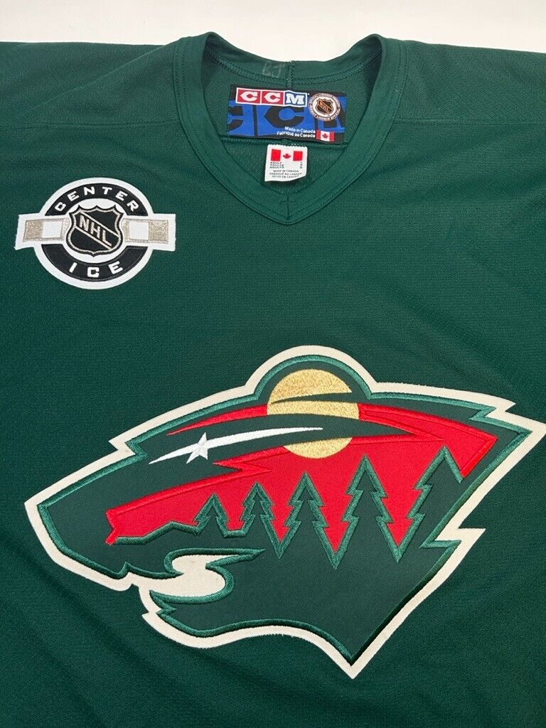 Vintage Minnesota Wild Stitched CCM Center Ice NHL Warm Up Jersey Size Large