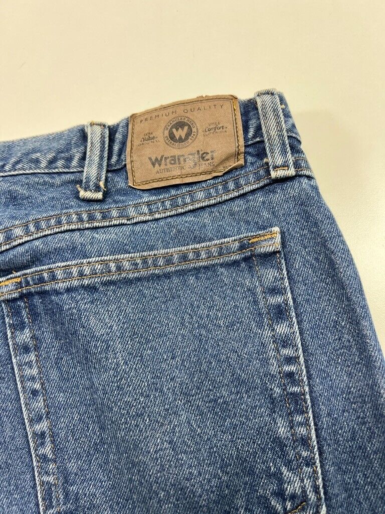 Vintage Wrangler Authentic's Straight Leg Medium Wash Denim Pants Size 40