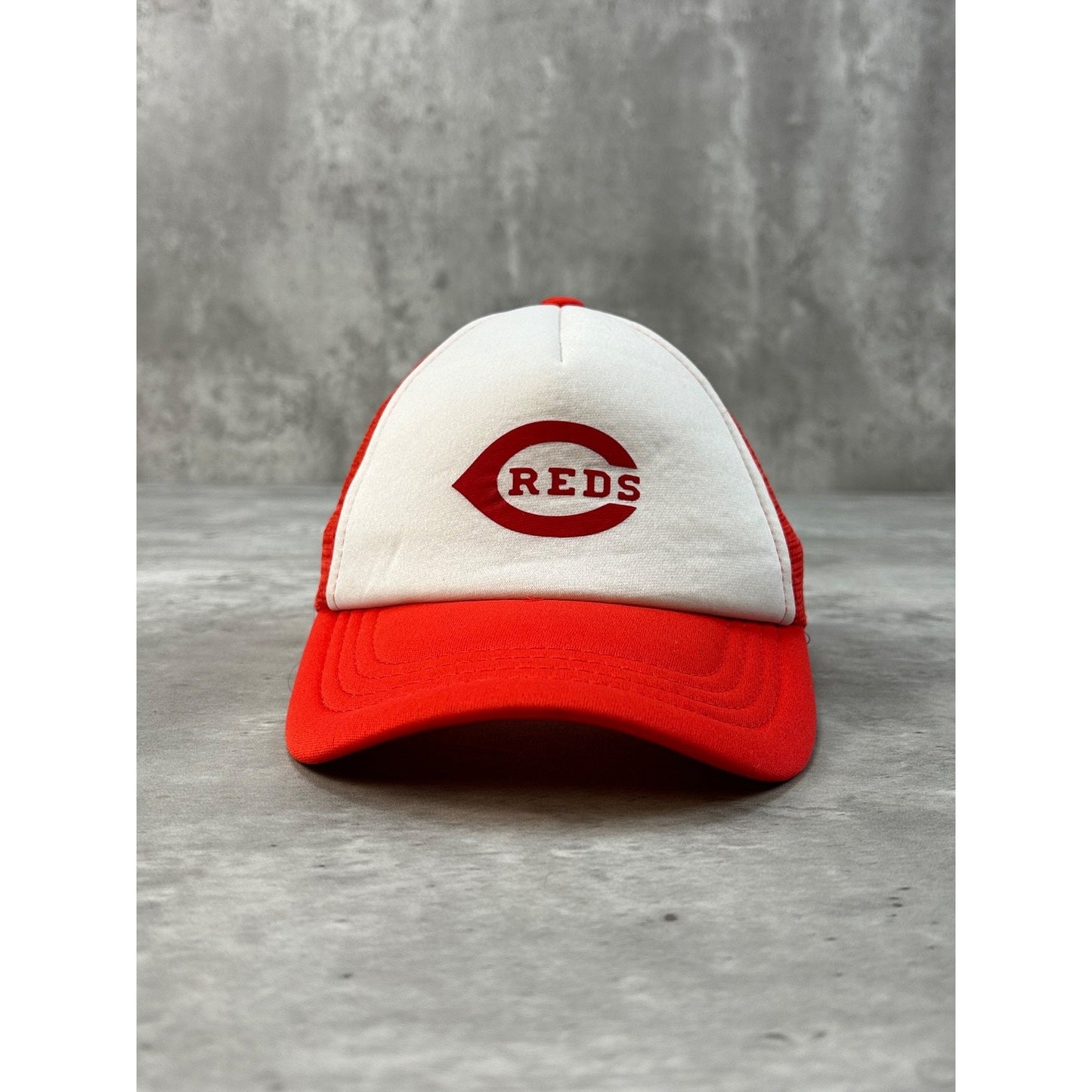 Vintage 80s/90s Cincinnati Reds MLB Graphic Logo Trucker Snapback Hat OSFA