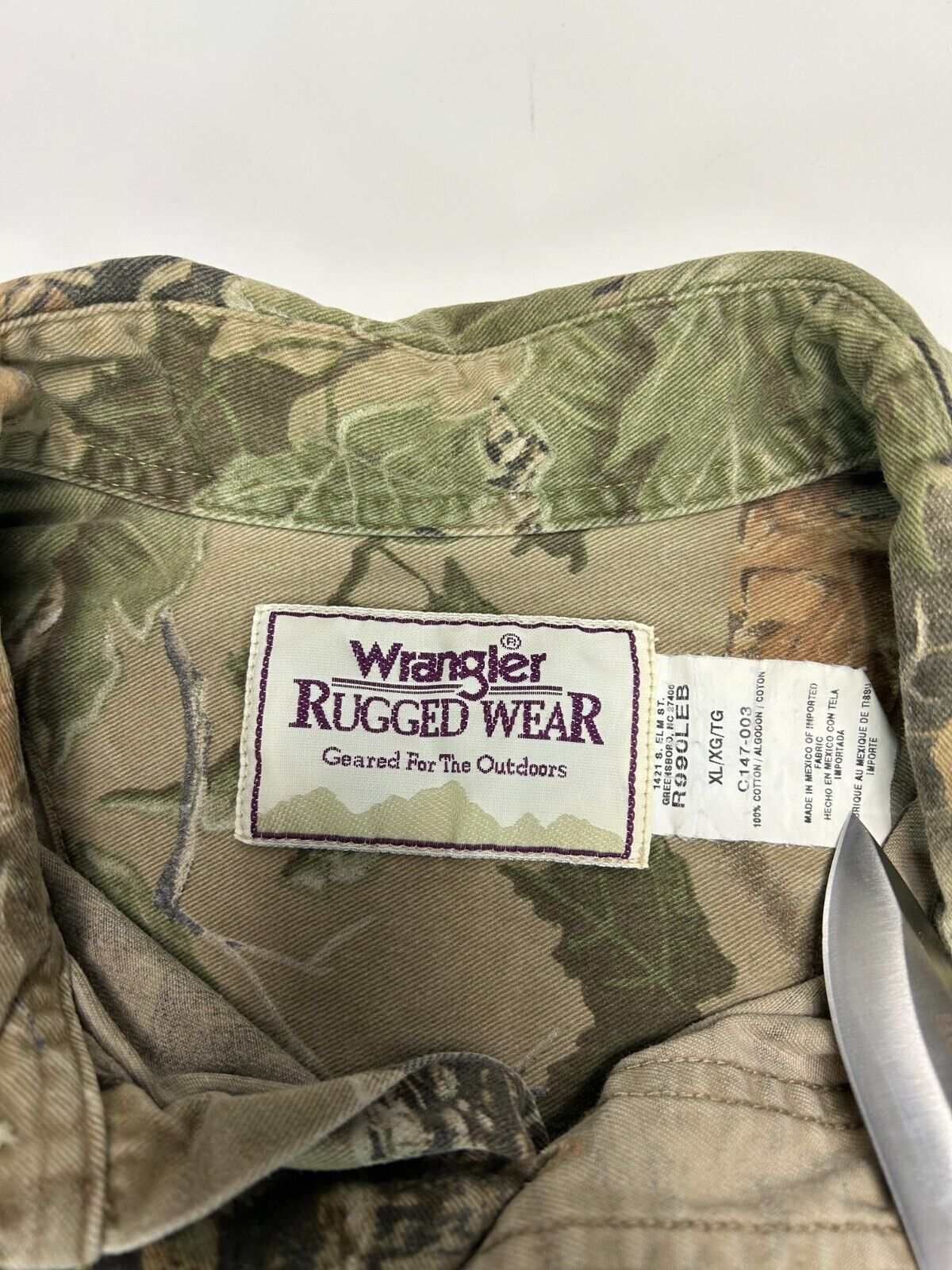 Wrangler Rugged Wear Real Tree Double Pocket Camo Hunting Button Up Shirt Sz XL