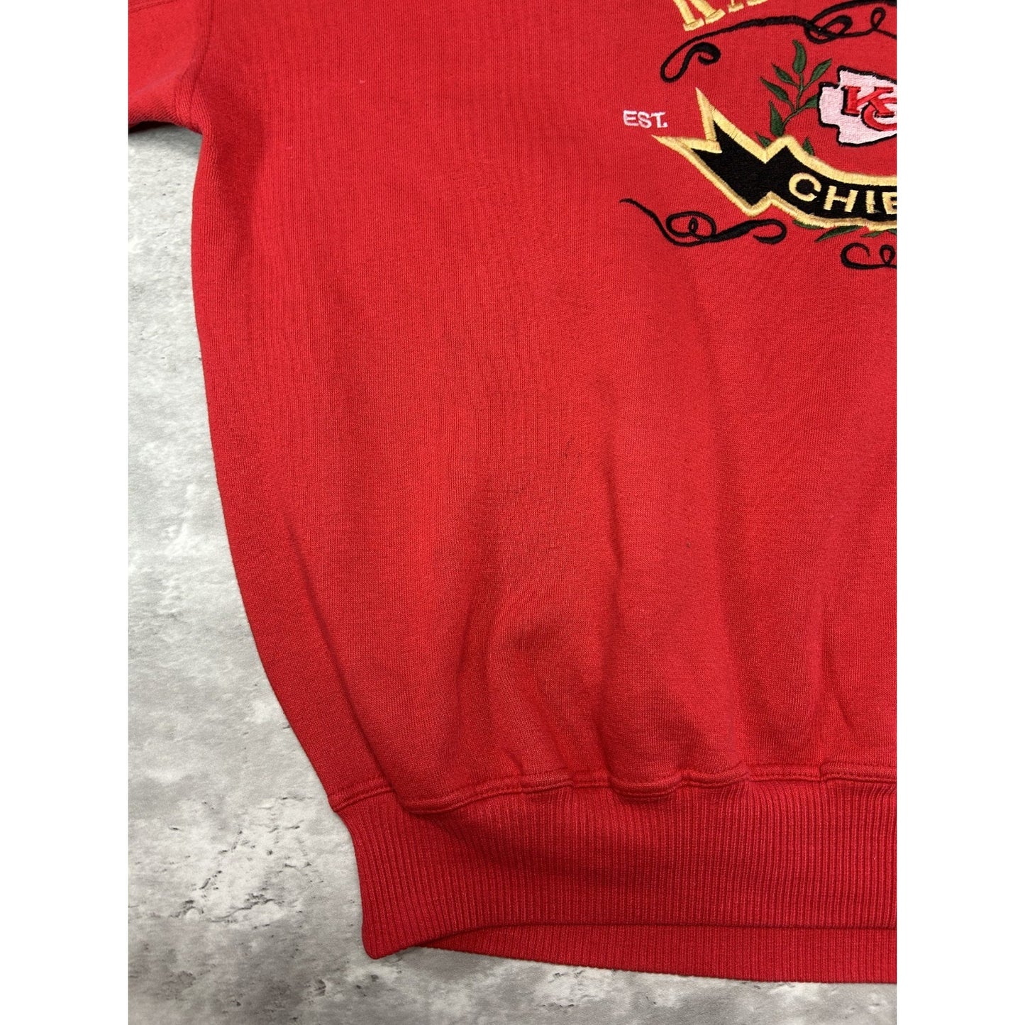 Vintage 90s Kansas City Chiefs NFL Embroidered Logo Football Sweatshirt Size XL