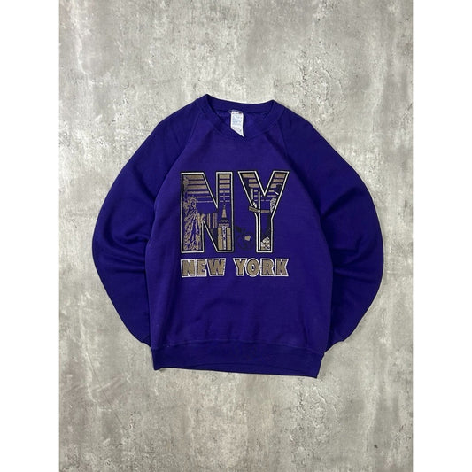 Vintage 90s New York City Skyline Graphic Spellout Destination Sweatshirt Large