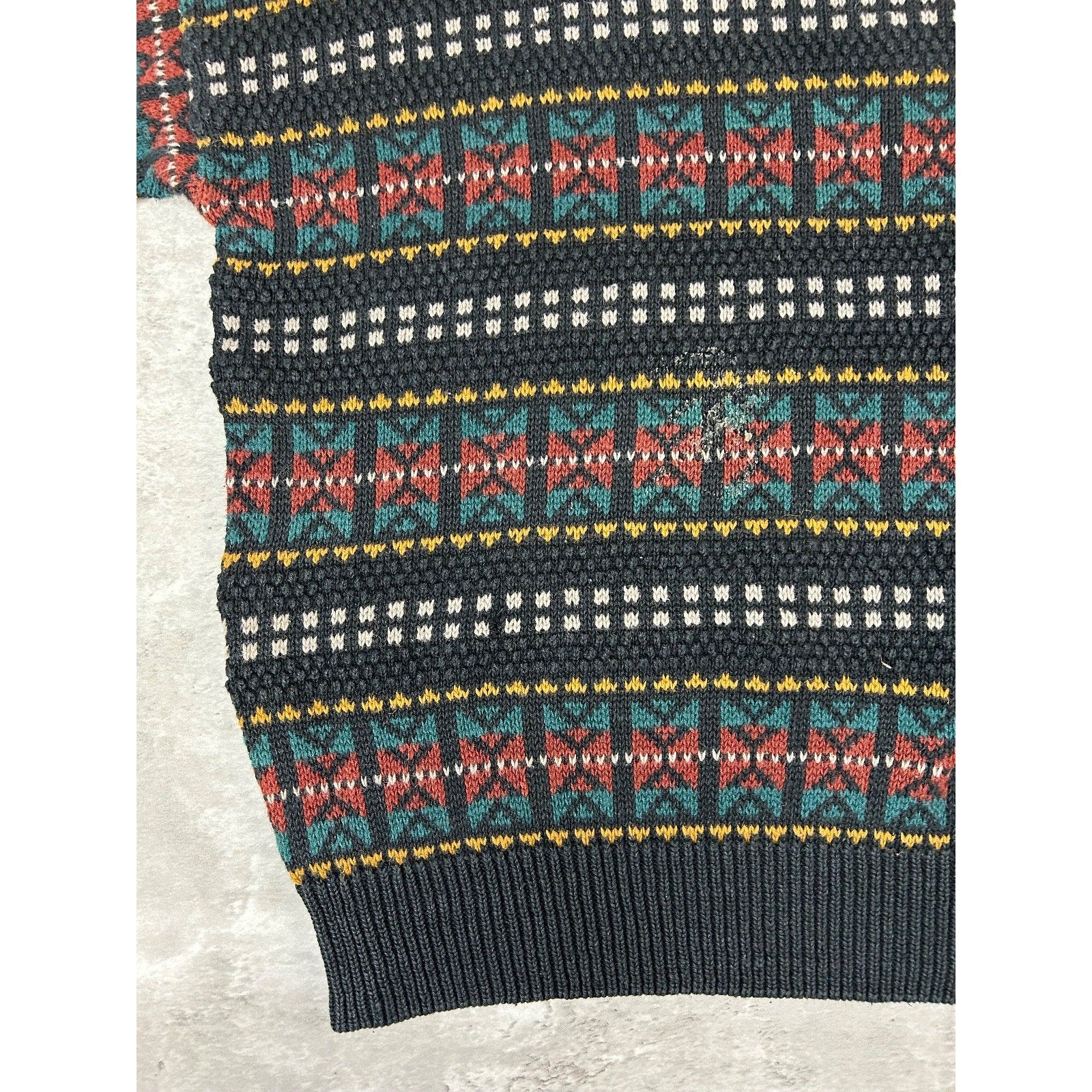 Vintage 90s Robert Bruce Abstract Striped Pullover Knit Sweater Size Medium