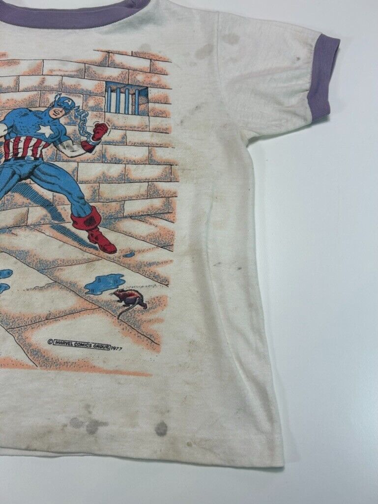 Vintage 1977 Captain America Marvel Super Hero Graphic Ringer T-Shirt Size XS