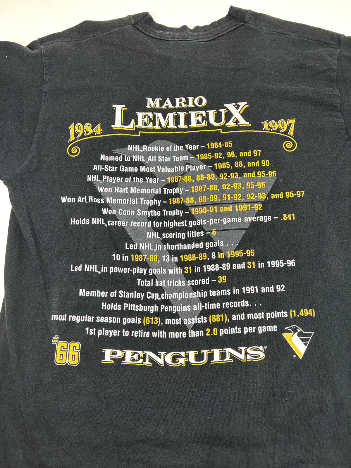 VTG 1997 Mario Lemieux #66 Pittsburgh Penguins Player Graphic T-Shirt Sz Medium