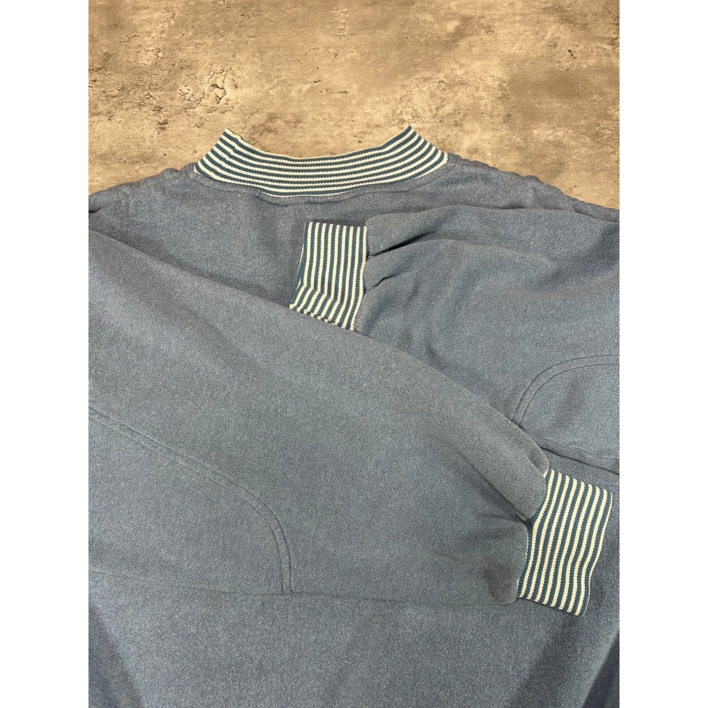 Vintage 90s Kenny Rogers Embroidered Crest Pullover Mockneck Sweatshirt Sz Large