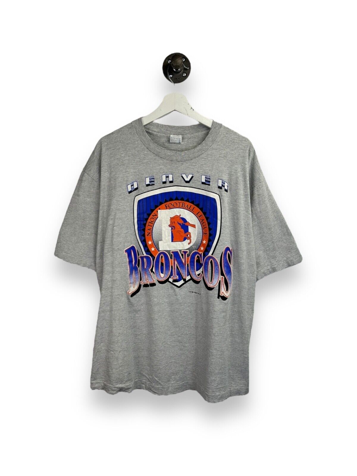 Vintage 1993 Denver Broncos NFL Crest Graphic Spellout T-Shirt Size XL