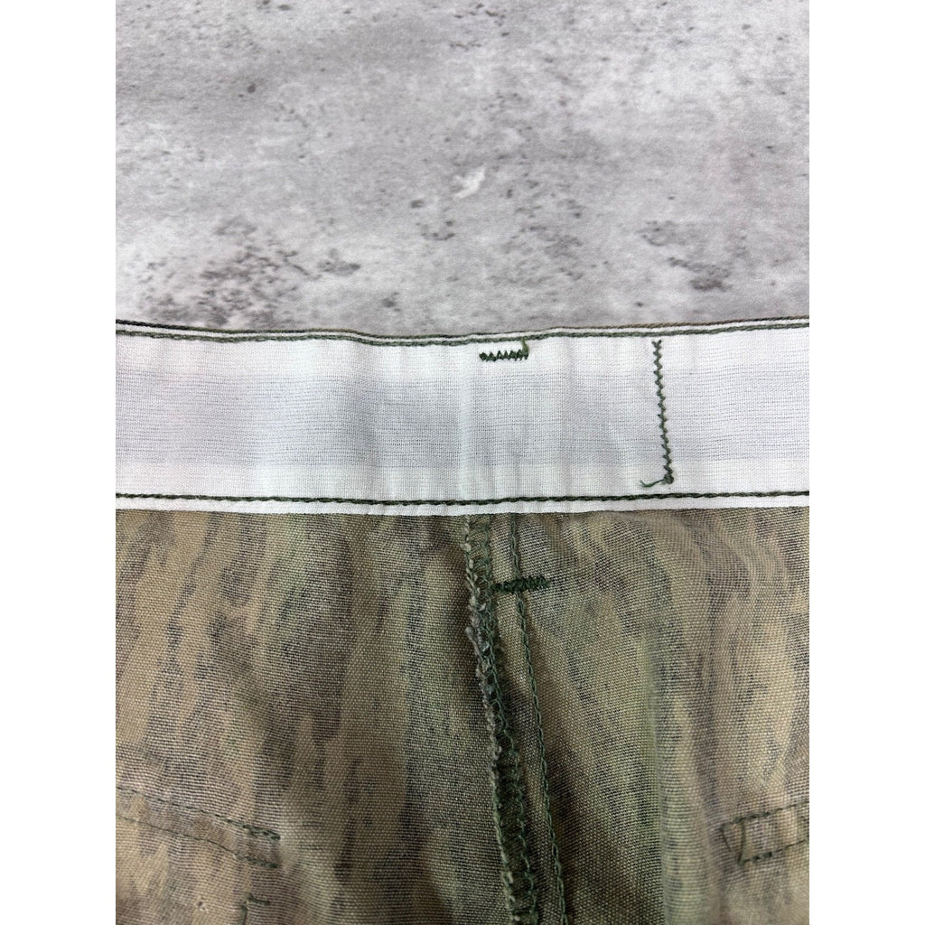Vintage 90s Realtree Camo Utility Cargo Hunting Pants Size 38