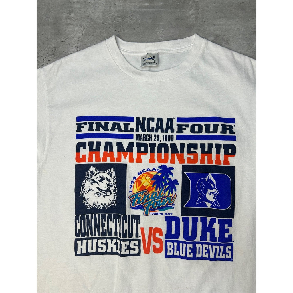 Vintage 1999 NCAA Duke Vs Uconn March Madness Final Four T-Shirt Size Large