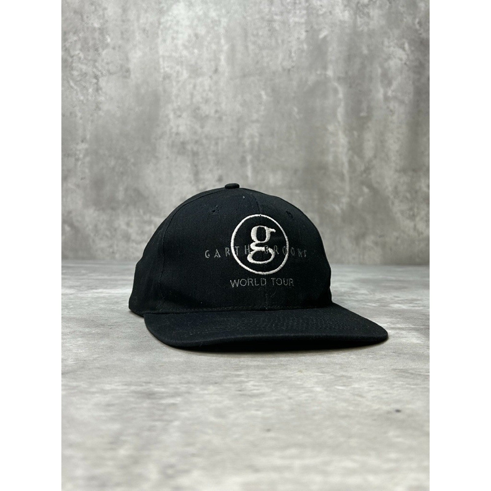 Vintage 1999 Garth Brooks World Tour Country Music Spellout Snapback Hat OSFA