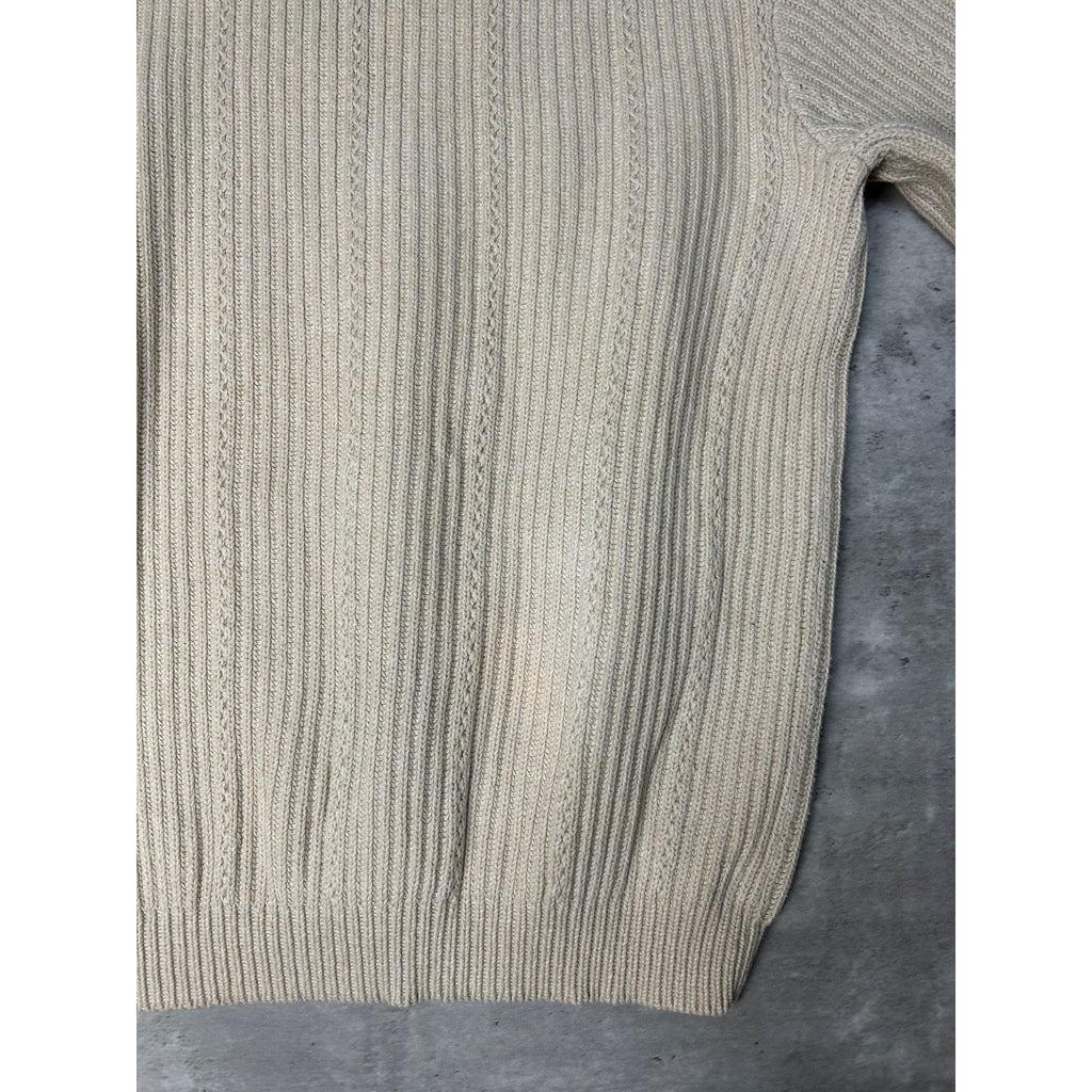Vintage Chaps Embroidered Crest Cable Knit Style Sweater Size Small