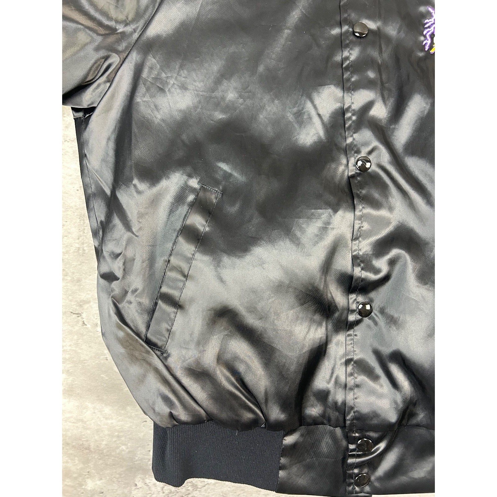 Vintage 80s/90s Chevrolet Thunder Embroidered Satin Bomber Jacket Size Medium