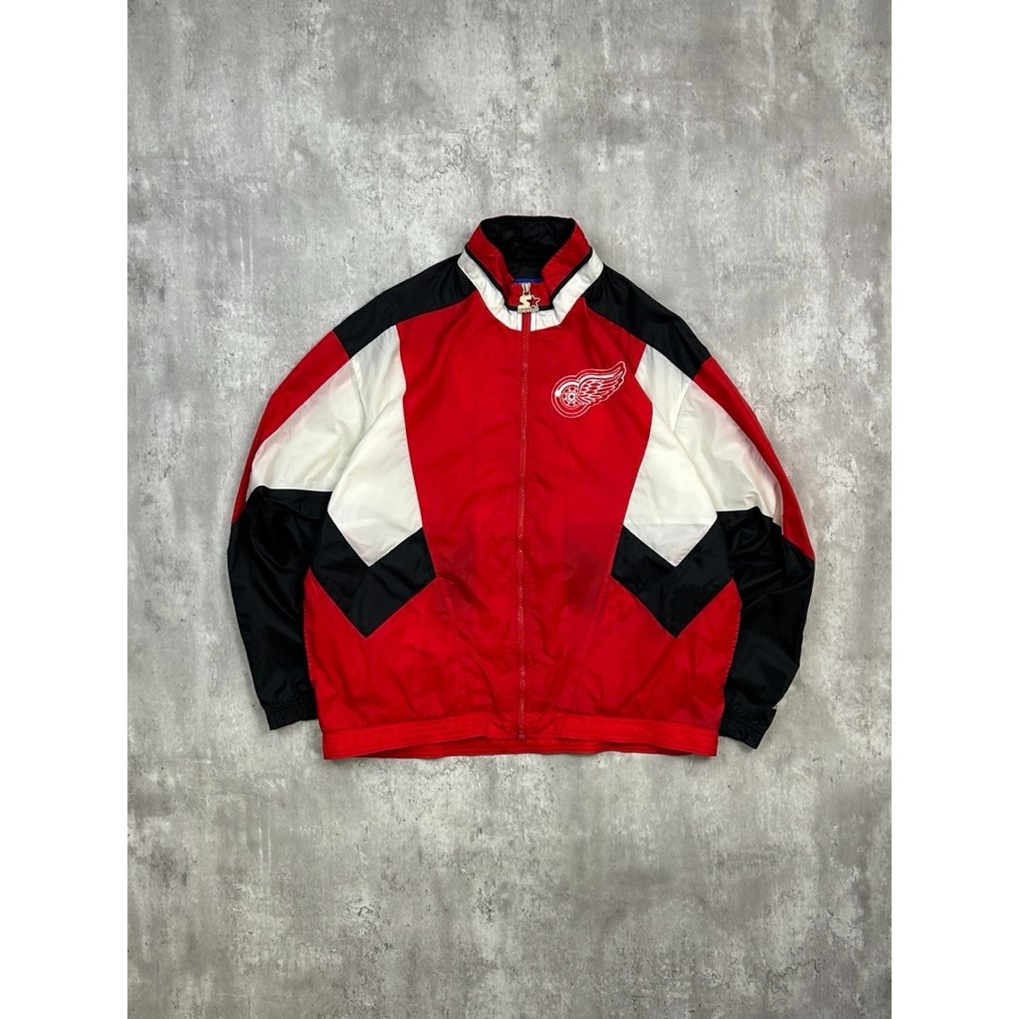 Vintage 90s Detroit Red Wings NHL Embroidered Starter Nylon Jacket Size Medium