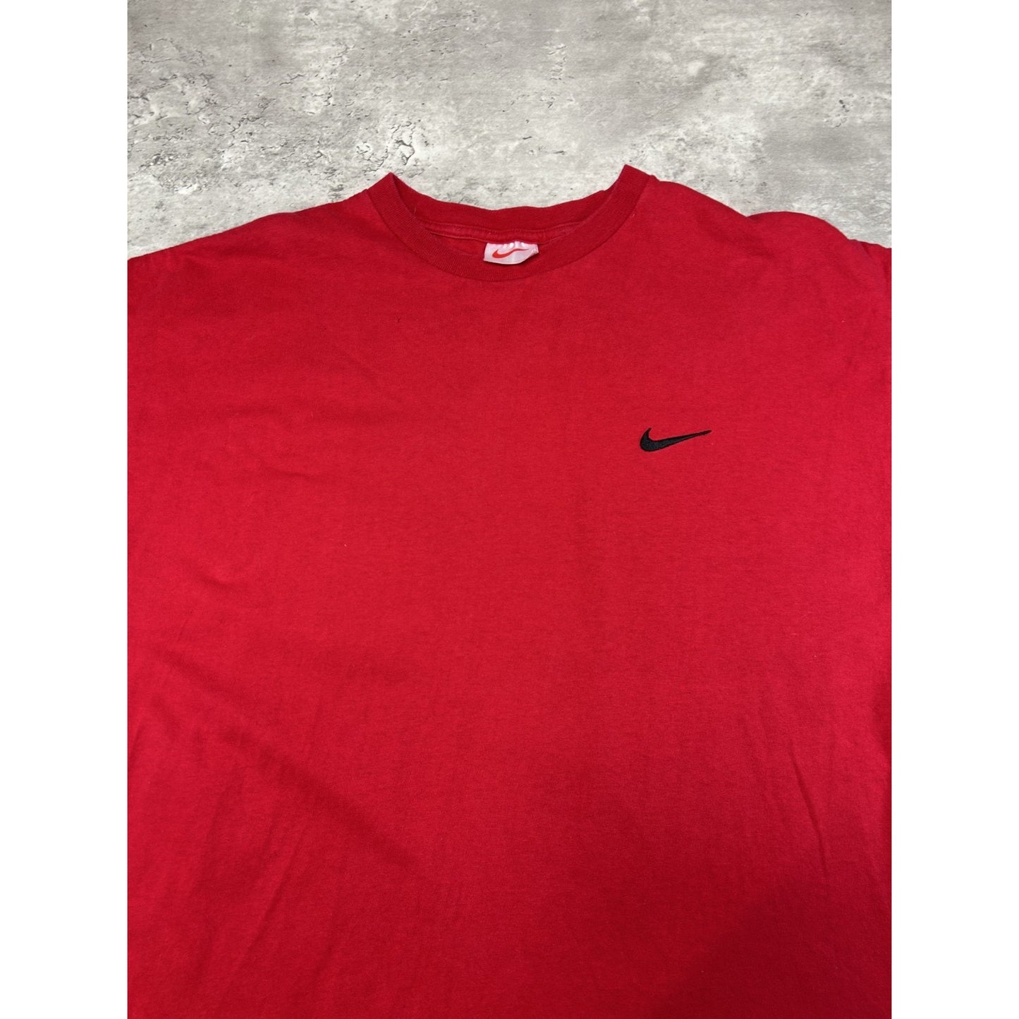 Vintage 90s Nike Classic Embroidered Swoosh T-Shirt Size XL Red