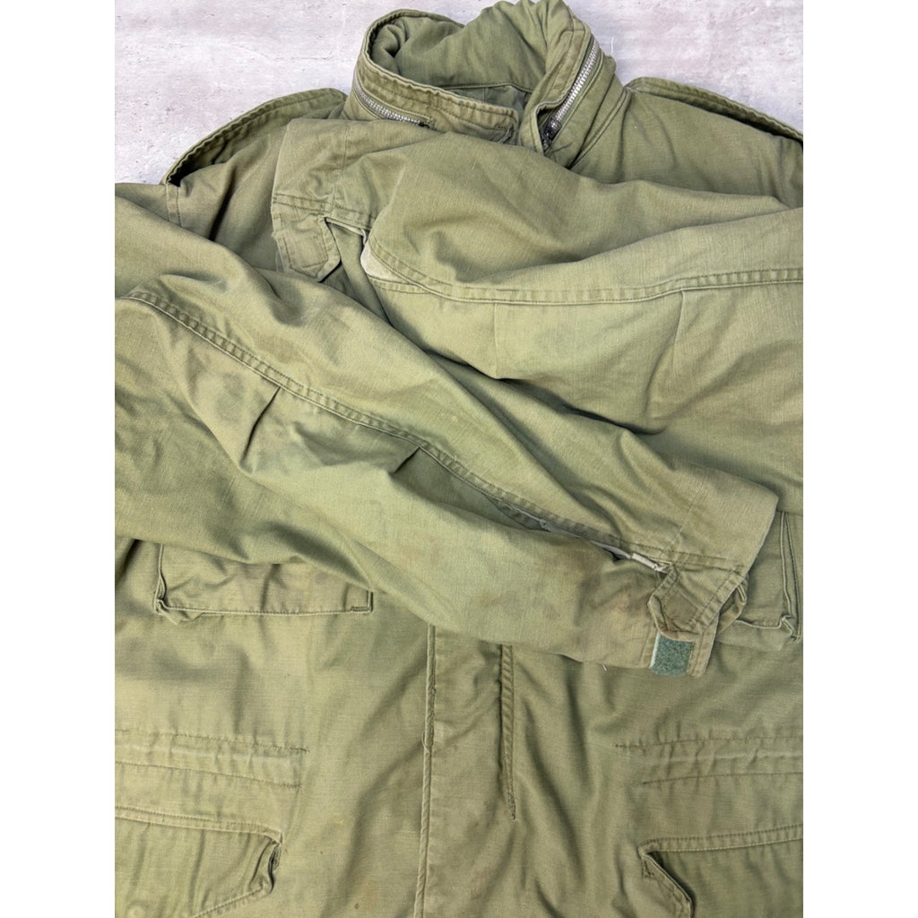 Vintage 1960s US Military M-65 Multi Pockey Long Jacket Size Large