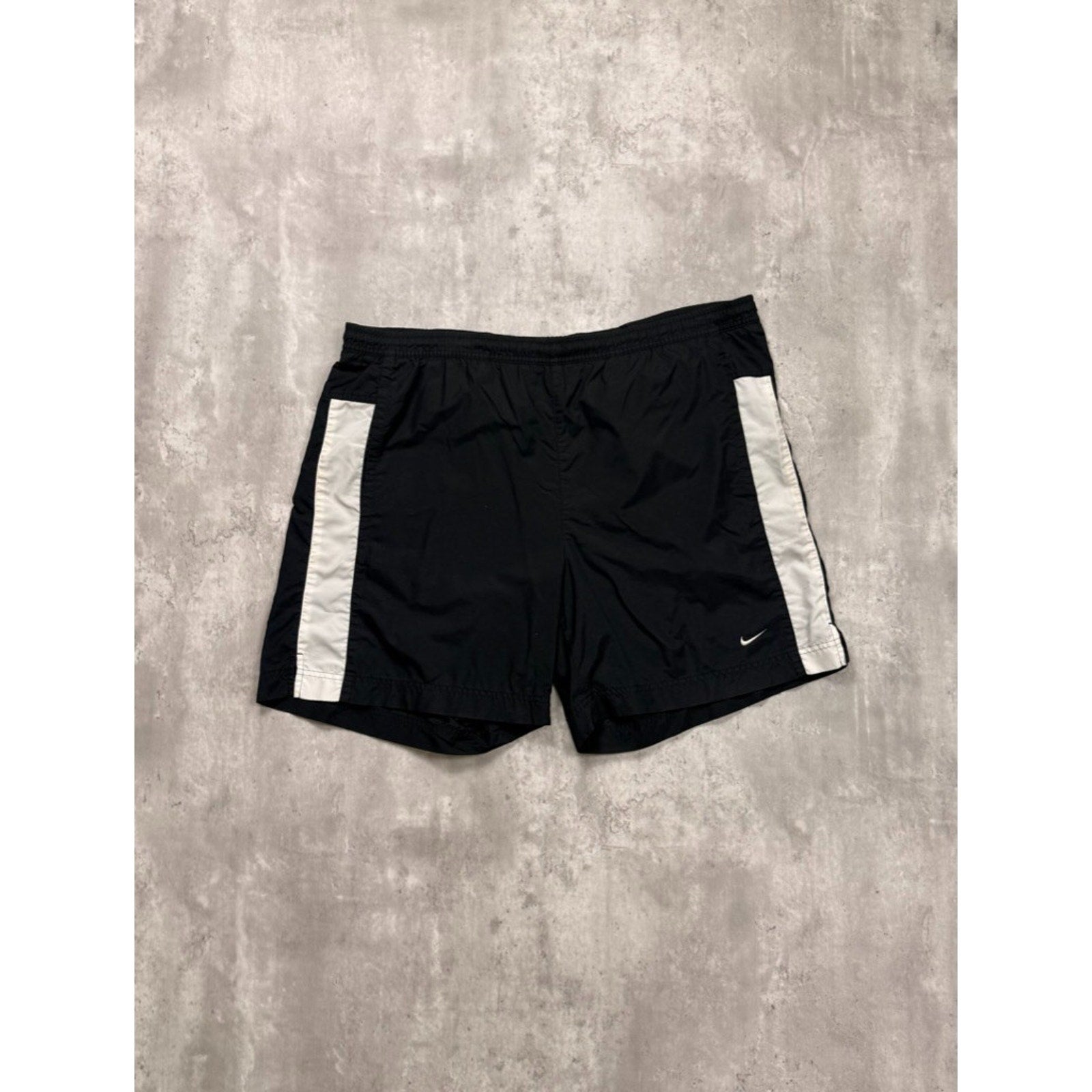 Vintage Y2K Nike Embroidered Swoosh Black Nylon Shorts Size XL