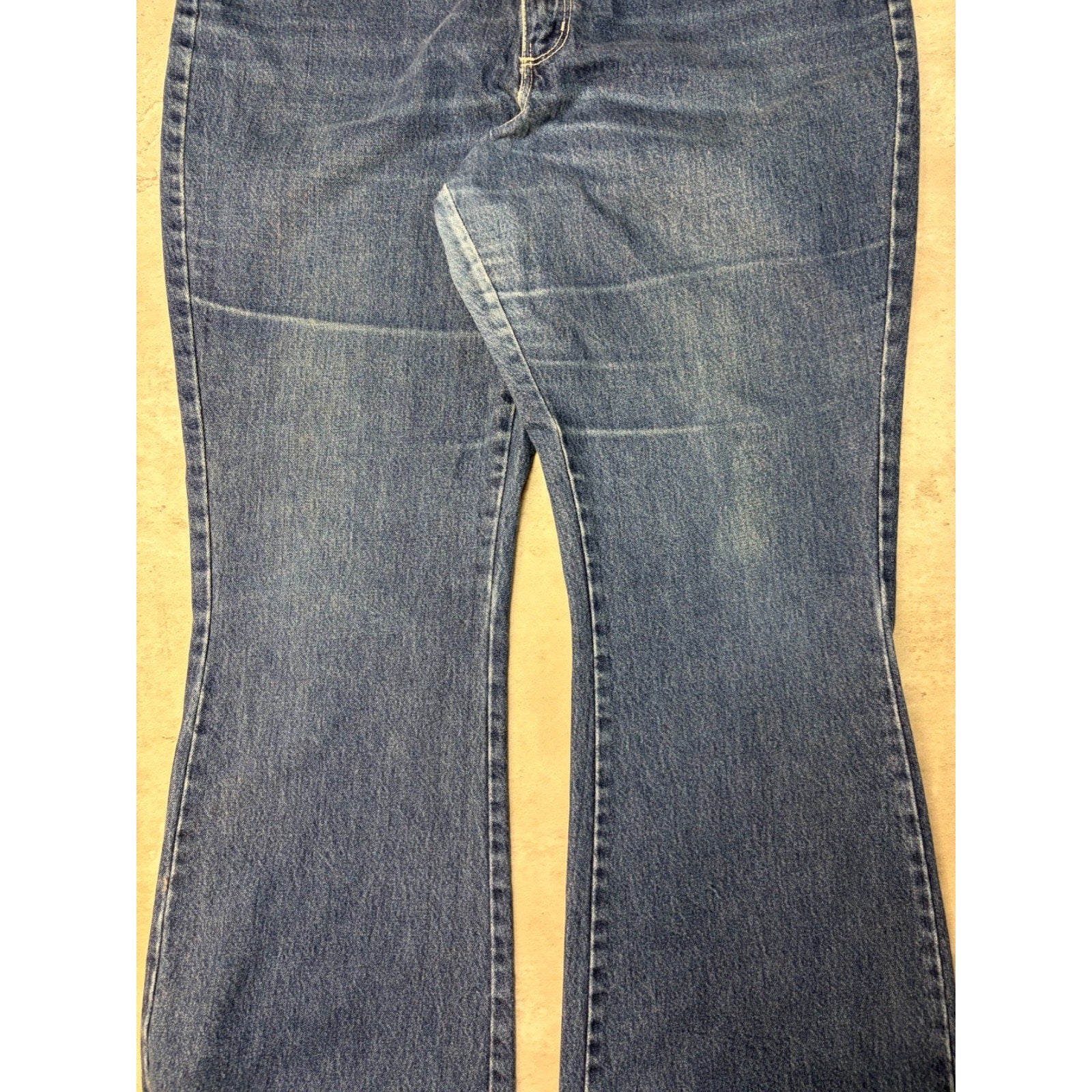 Vintage Y2K Womens X Manager Embroidered Medium Wash Denim Flare Pants Size 33