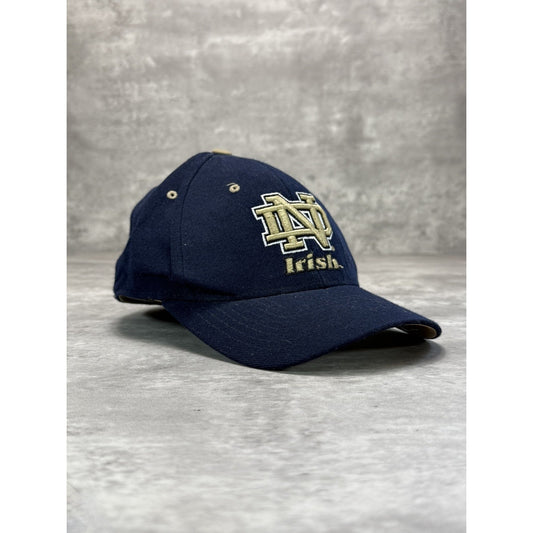 Vintage Notre Dame Fighting Irish NCAA Embroidered Logo Fitted Hat 7 3/8