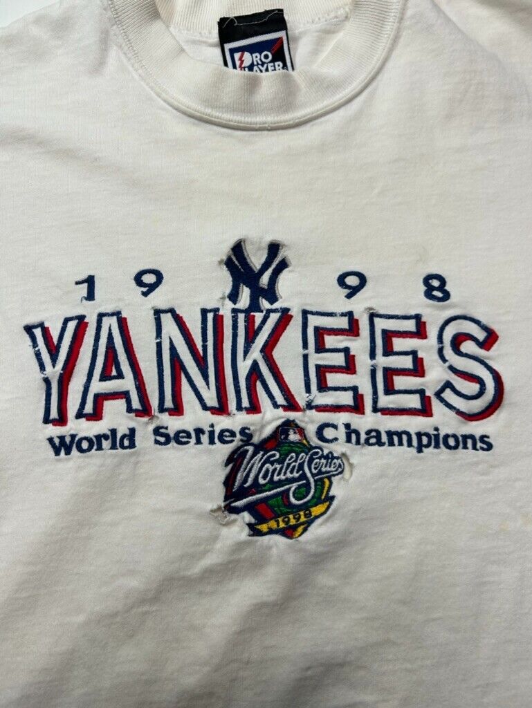 Vintage 1998 New York Yankees MLB World Champs Embroidered T-Shirt Sz Large 90s