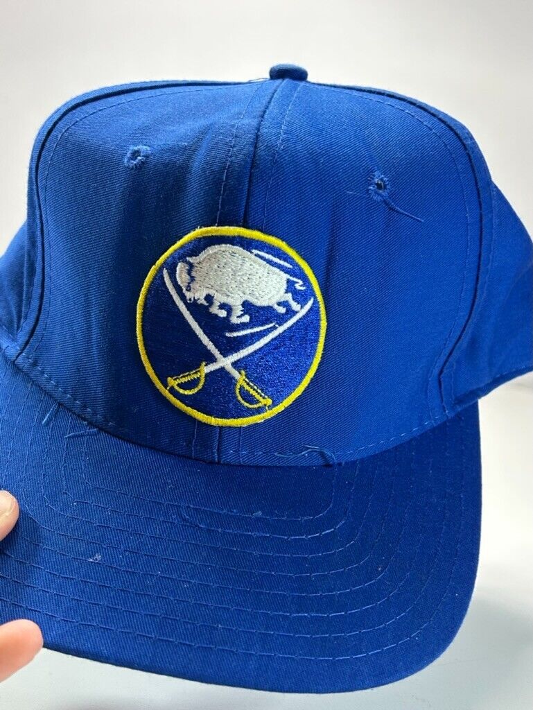 Vintage 90s Buffalo Sabres NHL Embroidered Patch Hockey Snapback Hat OSFA