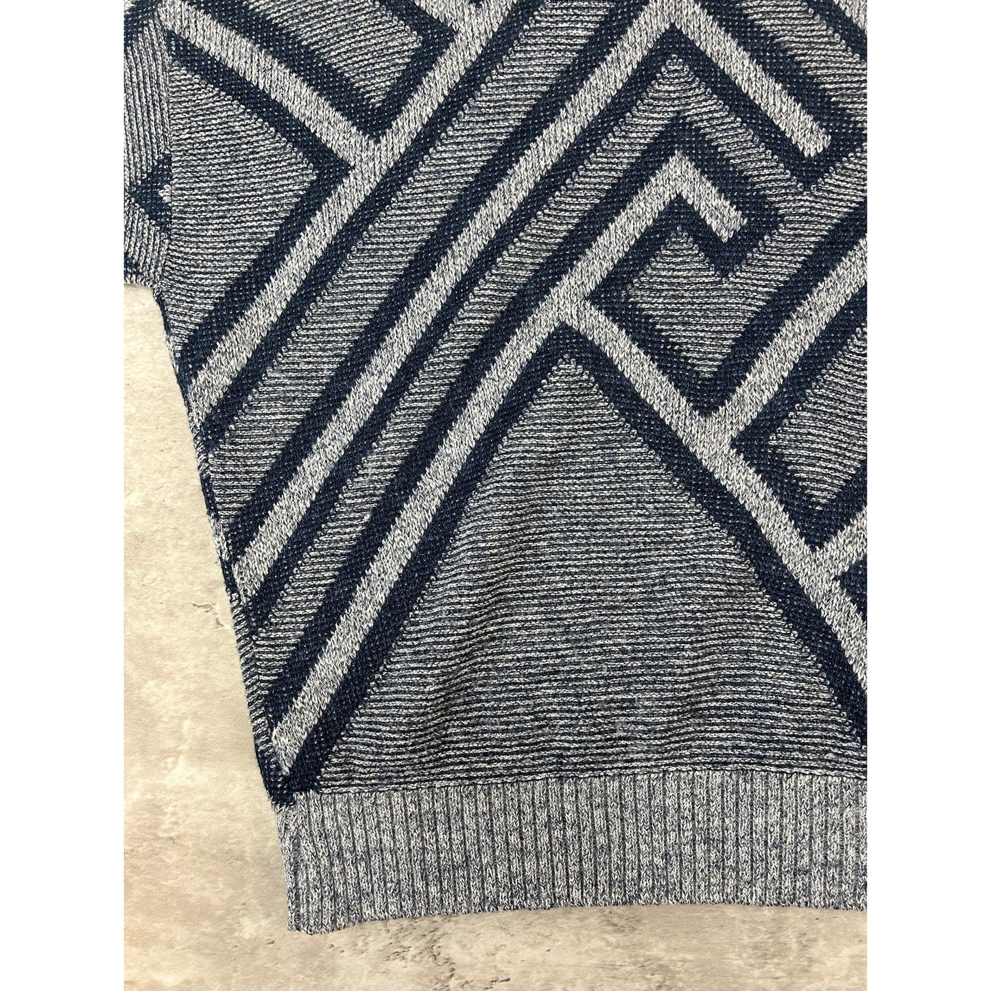 Vintage 90s Abstract Print Pullover Ribbed Knit Sweater Size Large