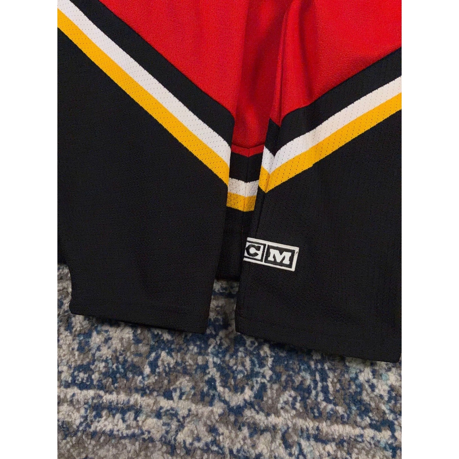 Vintage Craig Conroy #22 Calgary Flames NHL CCM Hockey Jersey Size 2XL