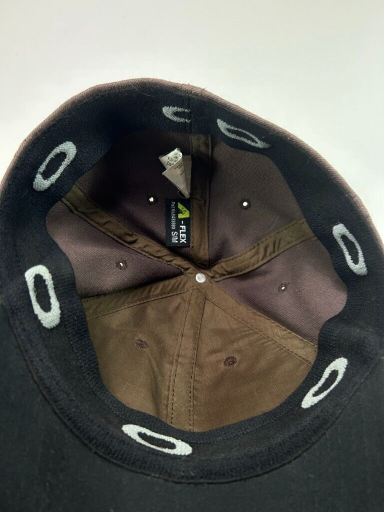 Vintage Y2K Oakley Logo Spellout Fitted Hat S/M Brown