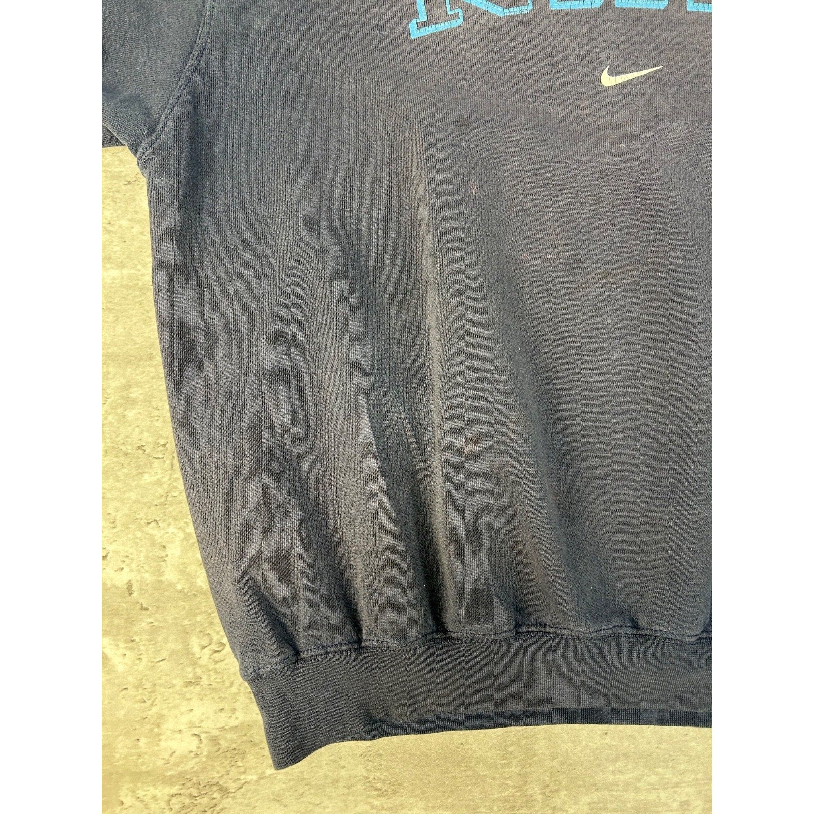 Vintage 90s Nike Graphic Swoosh Spellout Crewneck Sweatshirt Size Medium