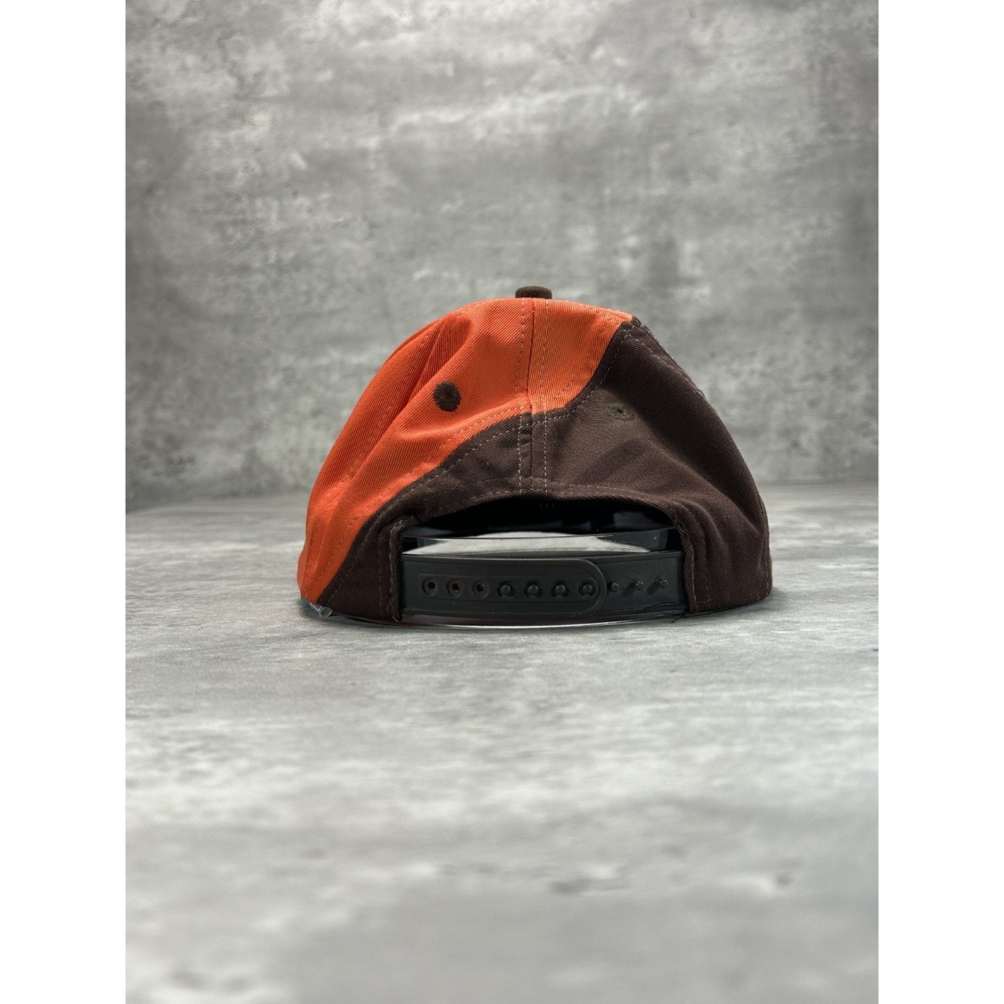 Vintage 90s Cleveland Browns NFL Embroidered Logo Snapback Hat YOUTH