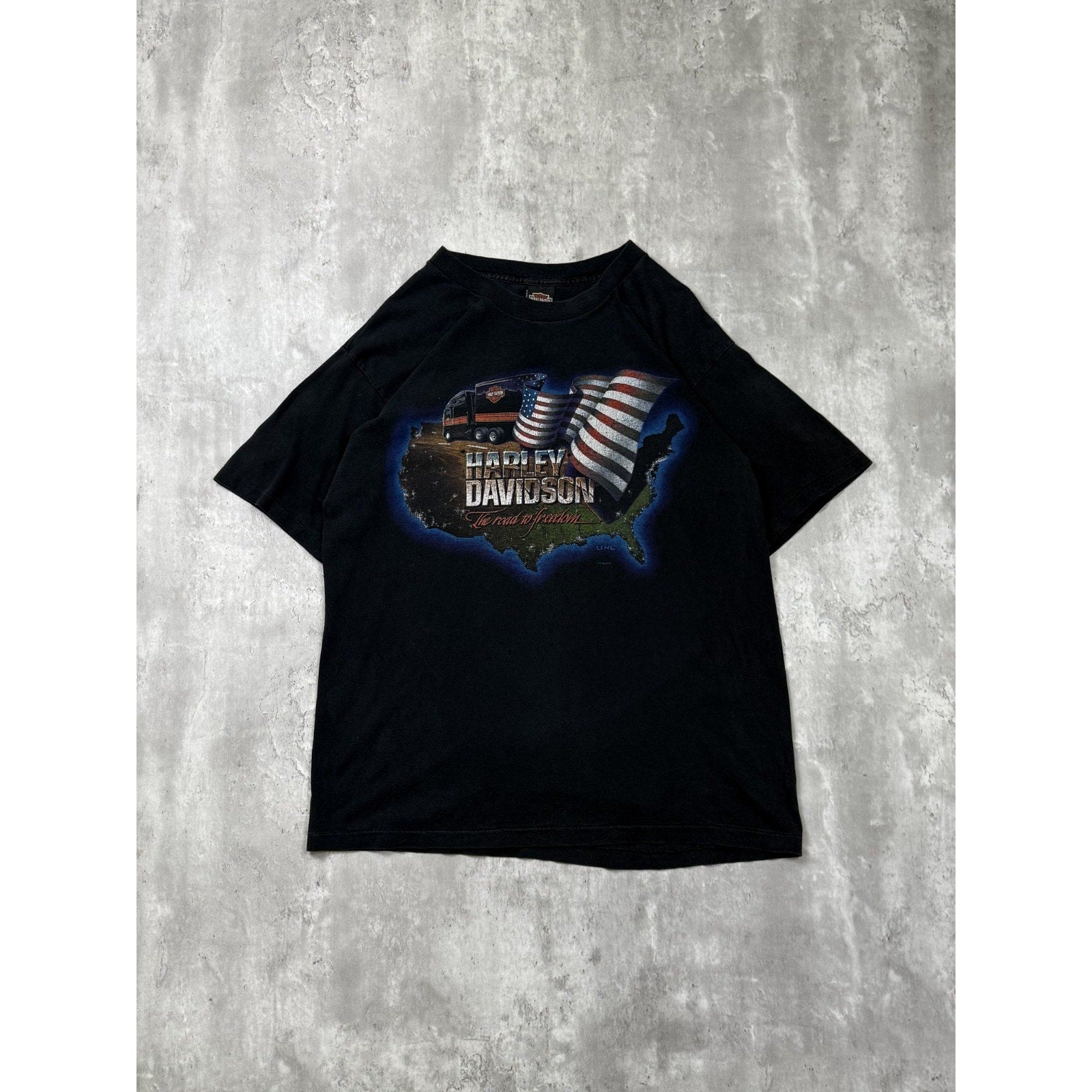 Vintage 1996 Harley Davidson Road To Freedom Graphic T-Shirt Size Large