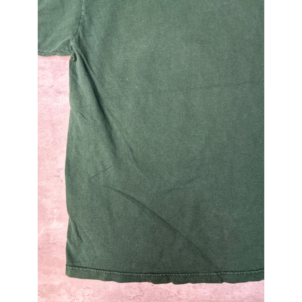 Vintage 1995 Green Bay Packers NFL Helmet Graphic Football T-Shirt Size Large