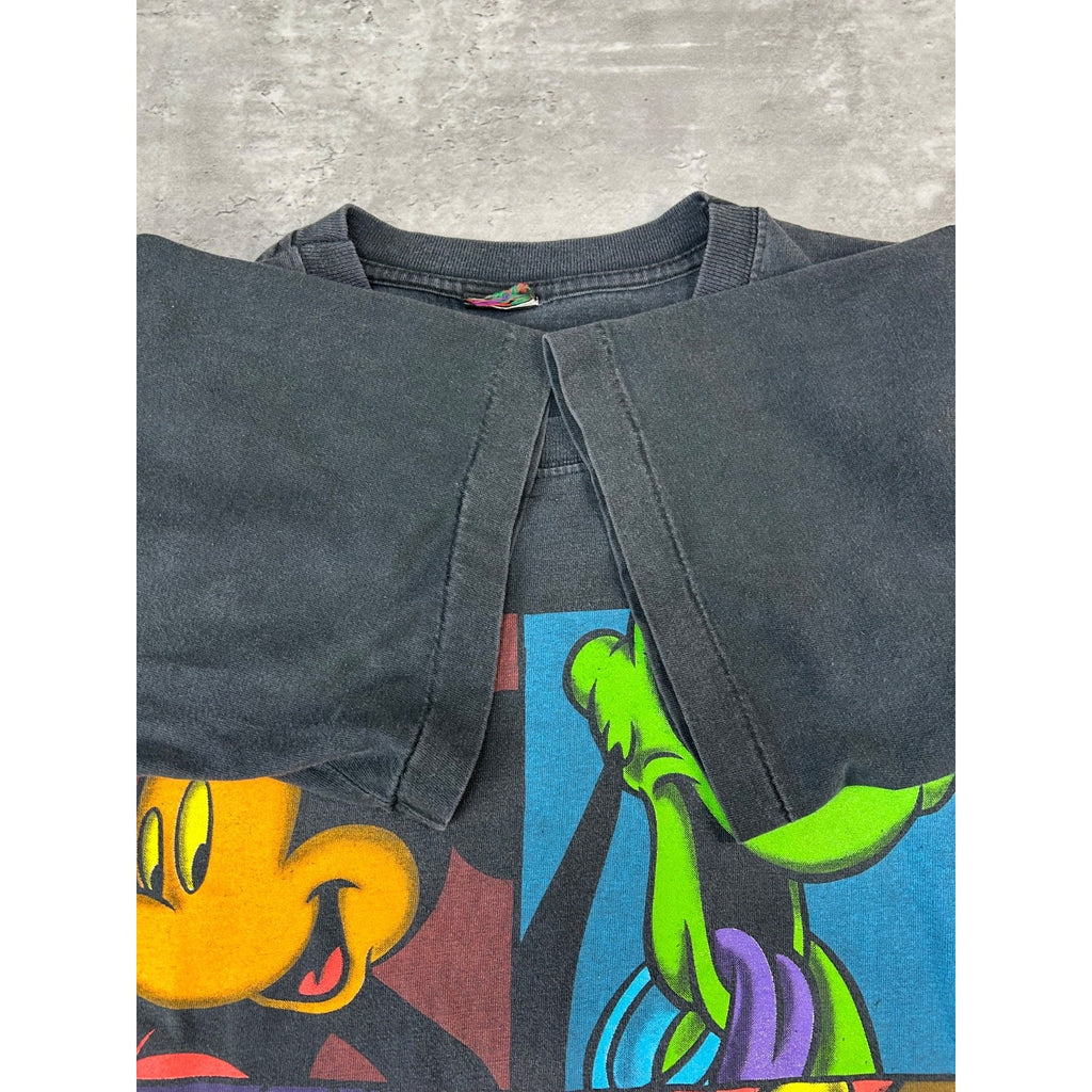 Vintage 90s Walt Disney Mickey Goofy Cartoon Graphic T-Shirt Size Large