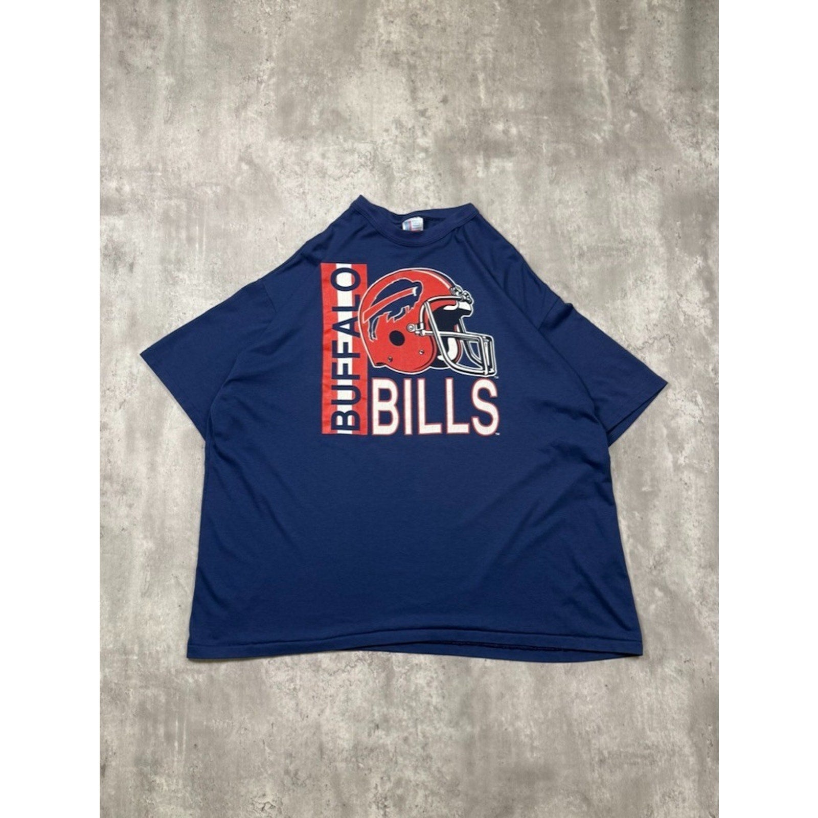 Vintage 90s Buffalo Bills NFL Helmet Graphic Spellout T-Shirt Size 3XL