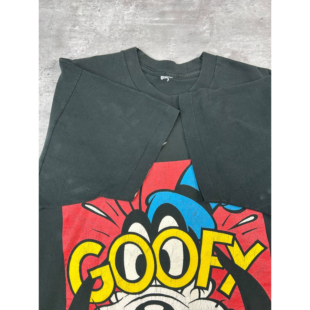 Vintage 90s Disney Goofy Cartoon Character Graphic T-Shirt Size XL