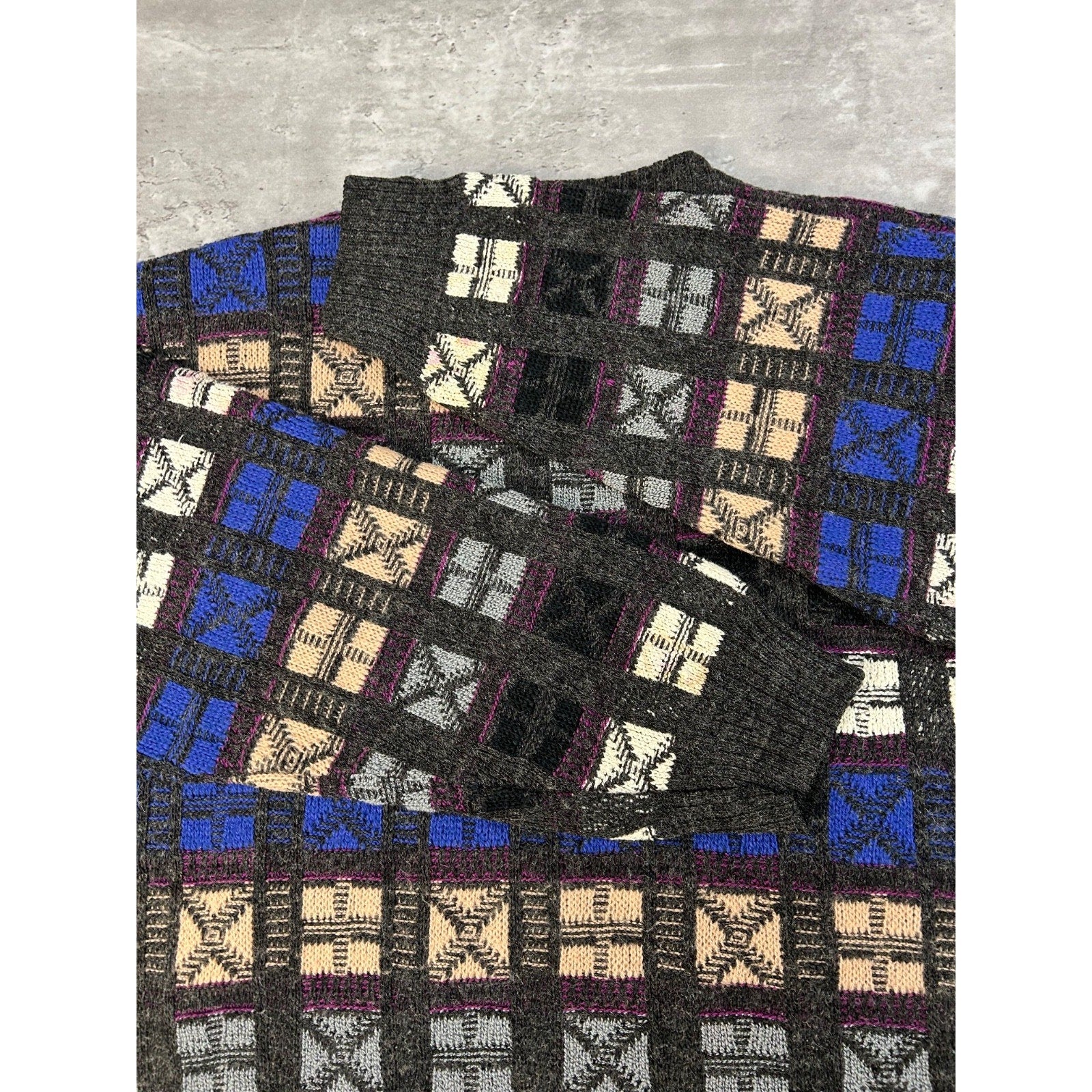 Vintage Abstract Checkered Print Pullover Knit Sweater Size Medium
