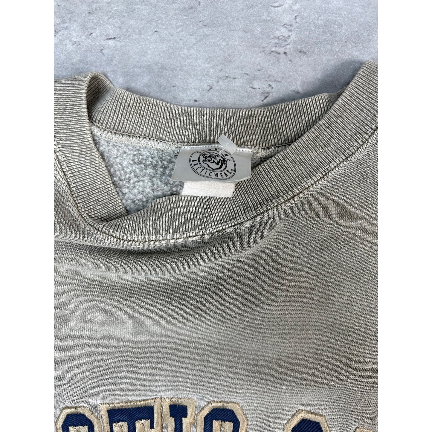 Vintage 90s Arctic Cat Embroidered Spellout Earth Tone Sweatshirt Size Medium