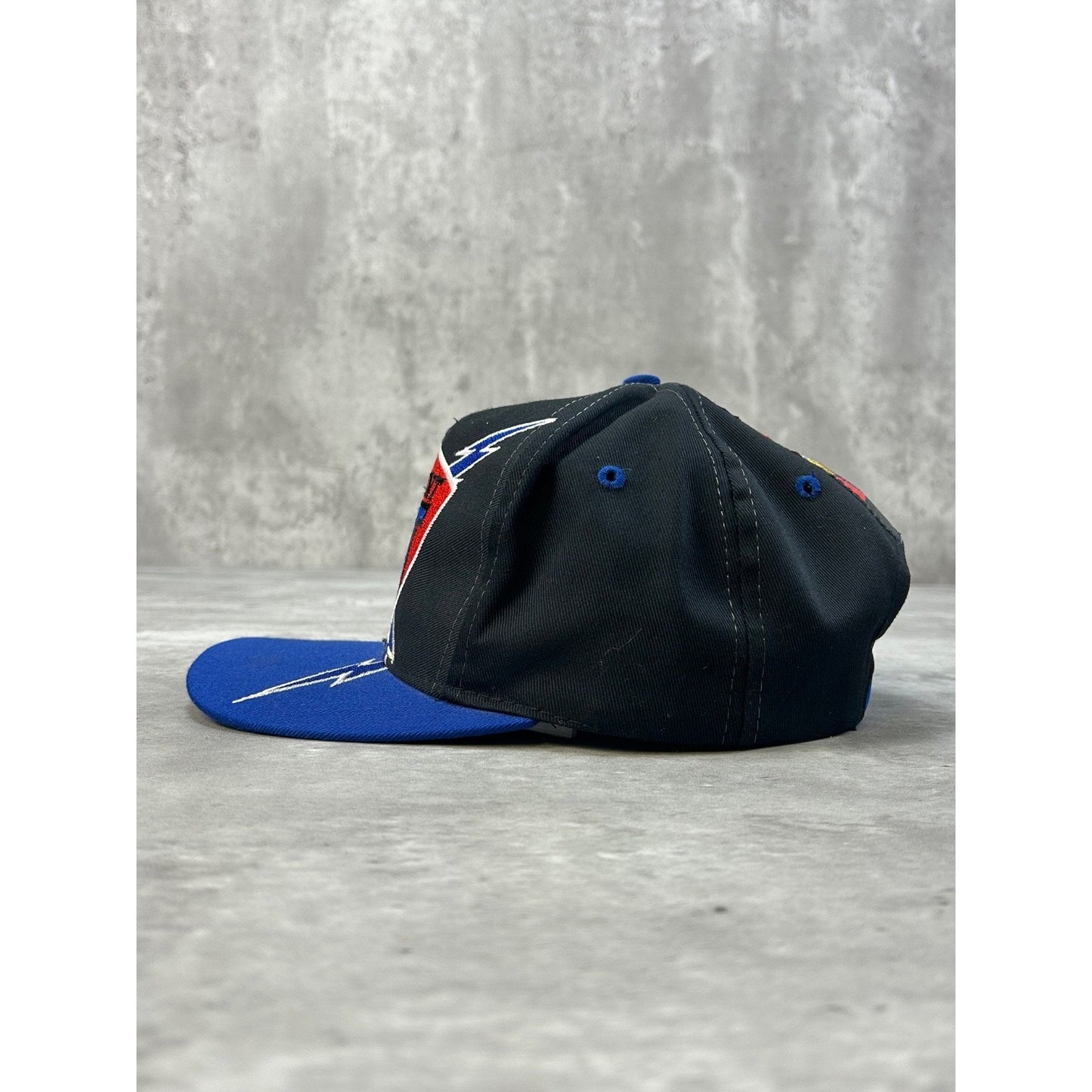 Vintage 90s X-Men Mutant U Wolverines Embroidered Comic Snapback Hat OSFA