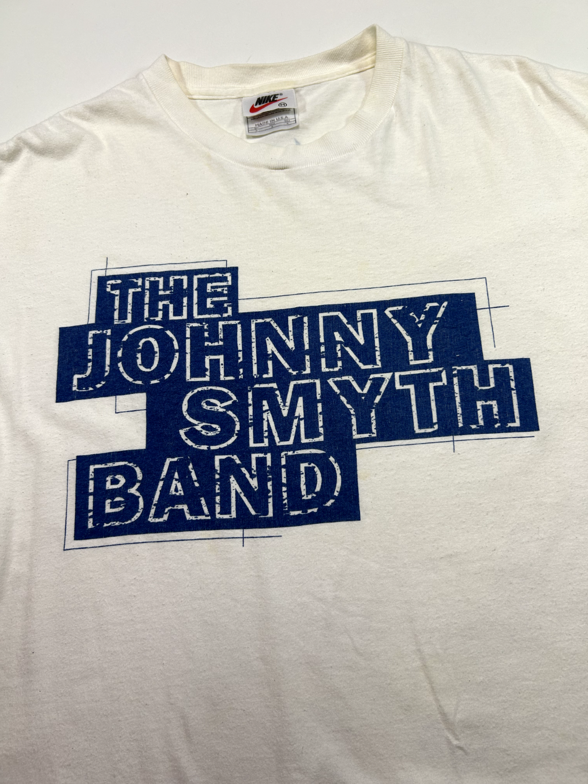 Vintage 90s Nike The Johnny Smyth Band Tennis Spellout T-Shirt Size Medium