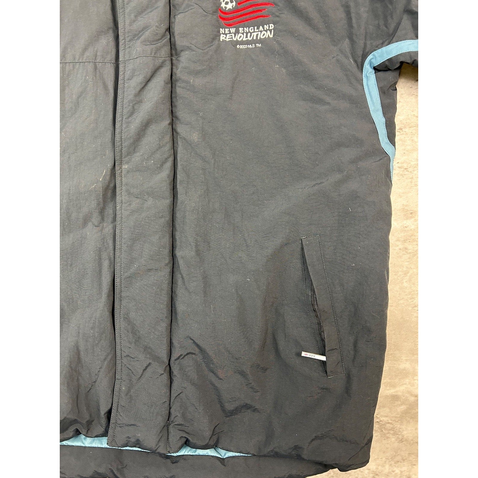 Vintage 2003 New England Revolution MLS Soccer Insulated Long Jacket Size Large
