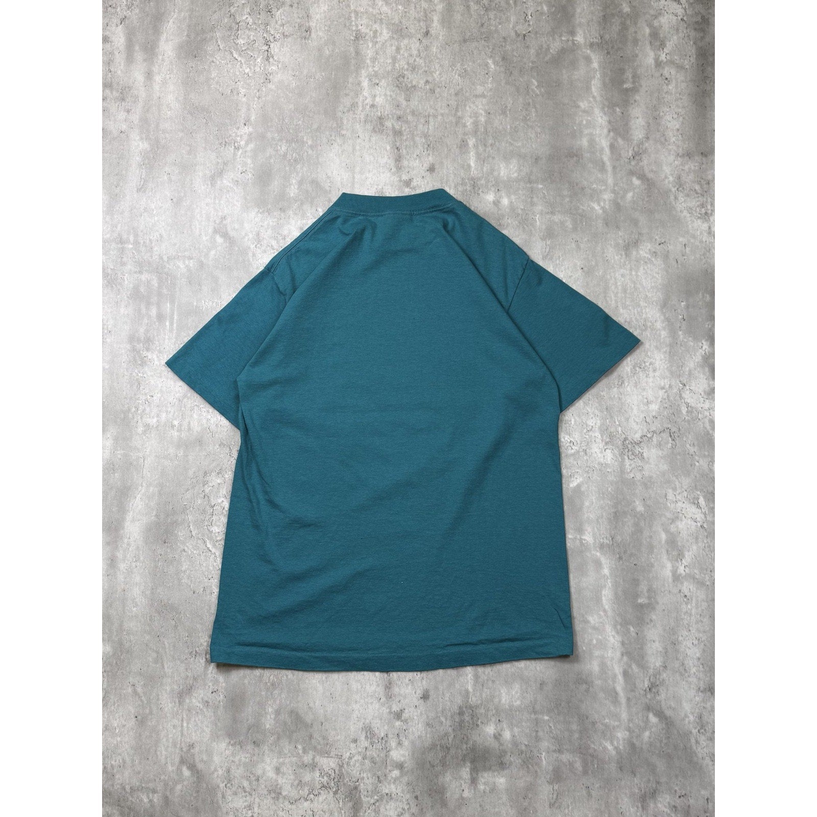 Vintage 90s Miami Dolphins NFL Spellout Graphic Football T-Shirt Size Large