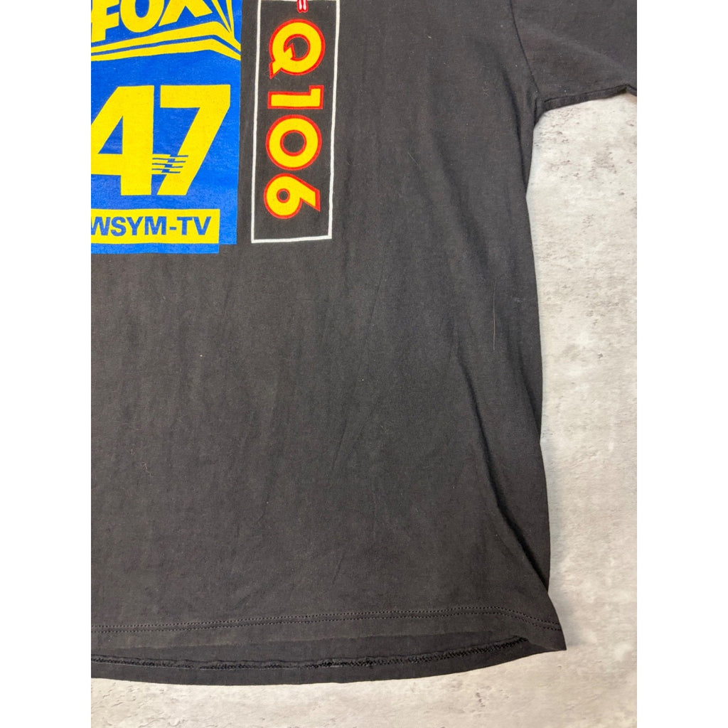 Vintage Q-TV Saturday Late Night Q106 Grahpic T-Shirt Size XL