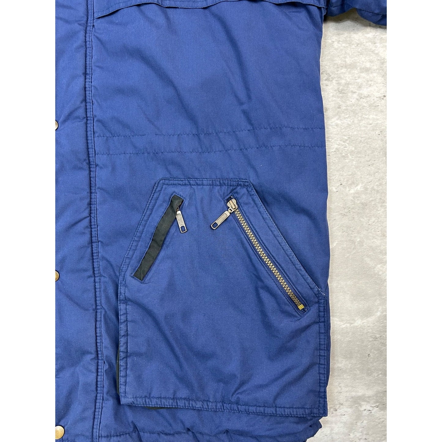 Vintage 90s Michigan Wolverines NCAA Insulated Long Jacket Size Large