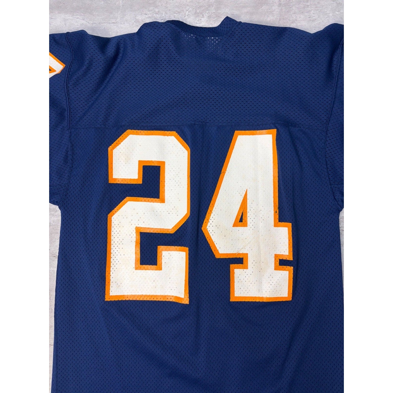 Vintage 1980s Chicago Bears NFL #24 Sand Knit Football Jersey Size Large