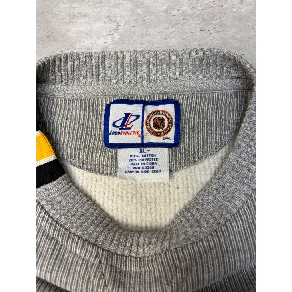 Vintage Pittsburgh Penguins NHL Embroidered Logo Spellout Sweatshirt Size XL