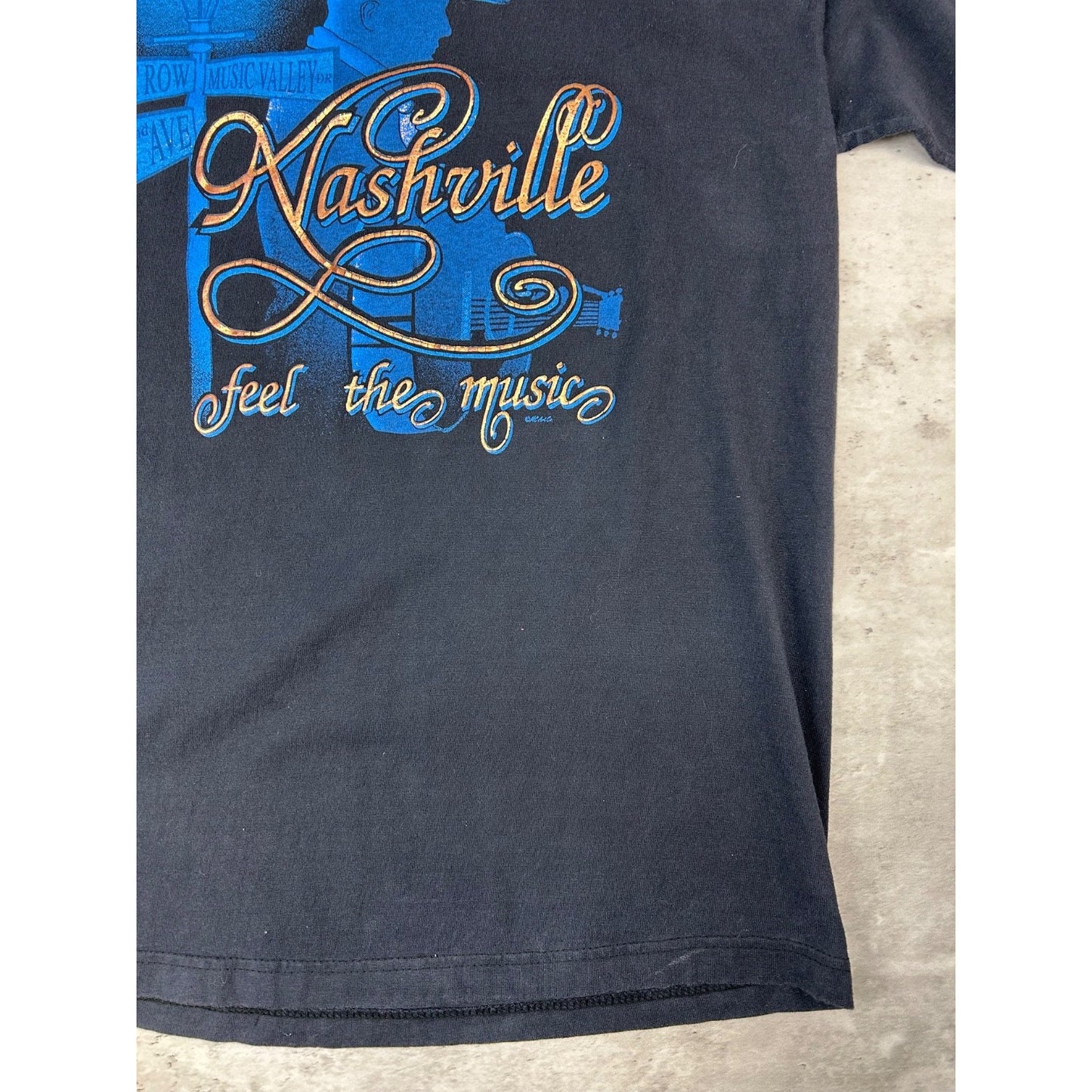 Vintage 90s Nashvilles Tennessee The City Of Music Destination T-Shirt Size XL