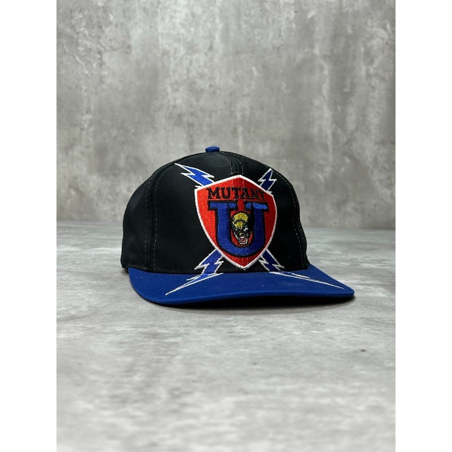 Vintage 90s X-Men Mutant U Wolverines Embroidered Comic Snapback Hat OSFA
