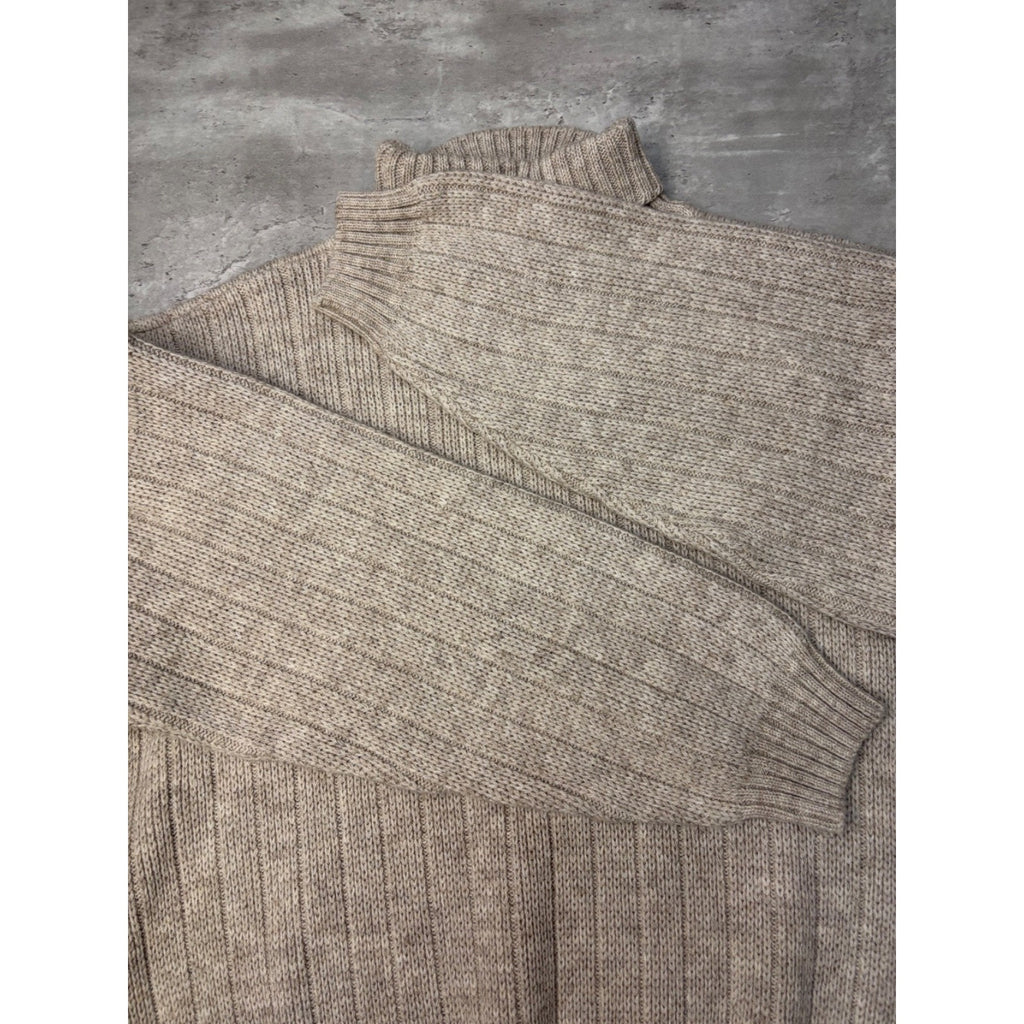 Vintage Maple Leaf Embroidered Turtle Neck Beige Knit Sweater Size XL