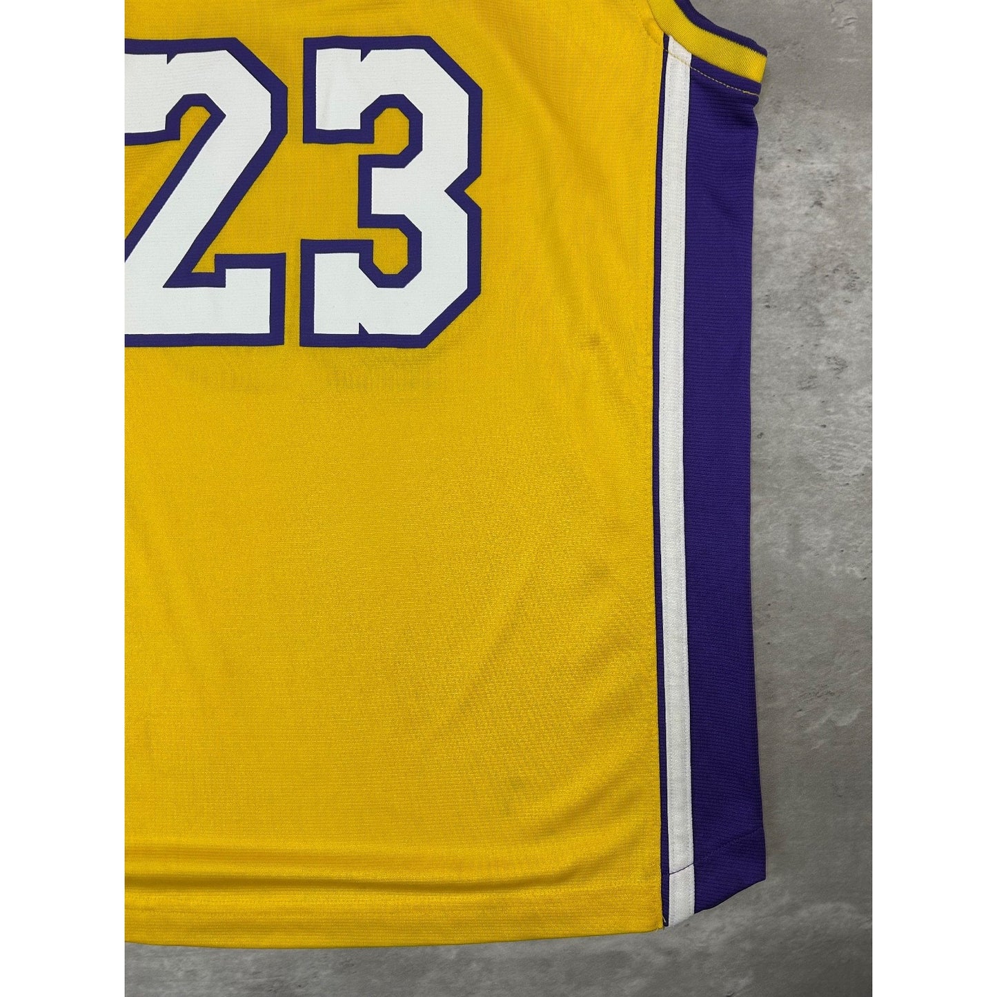 Lebron James #23 Los Angeles Lakers NBA Basketball Jersey Size YOUTH XL
