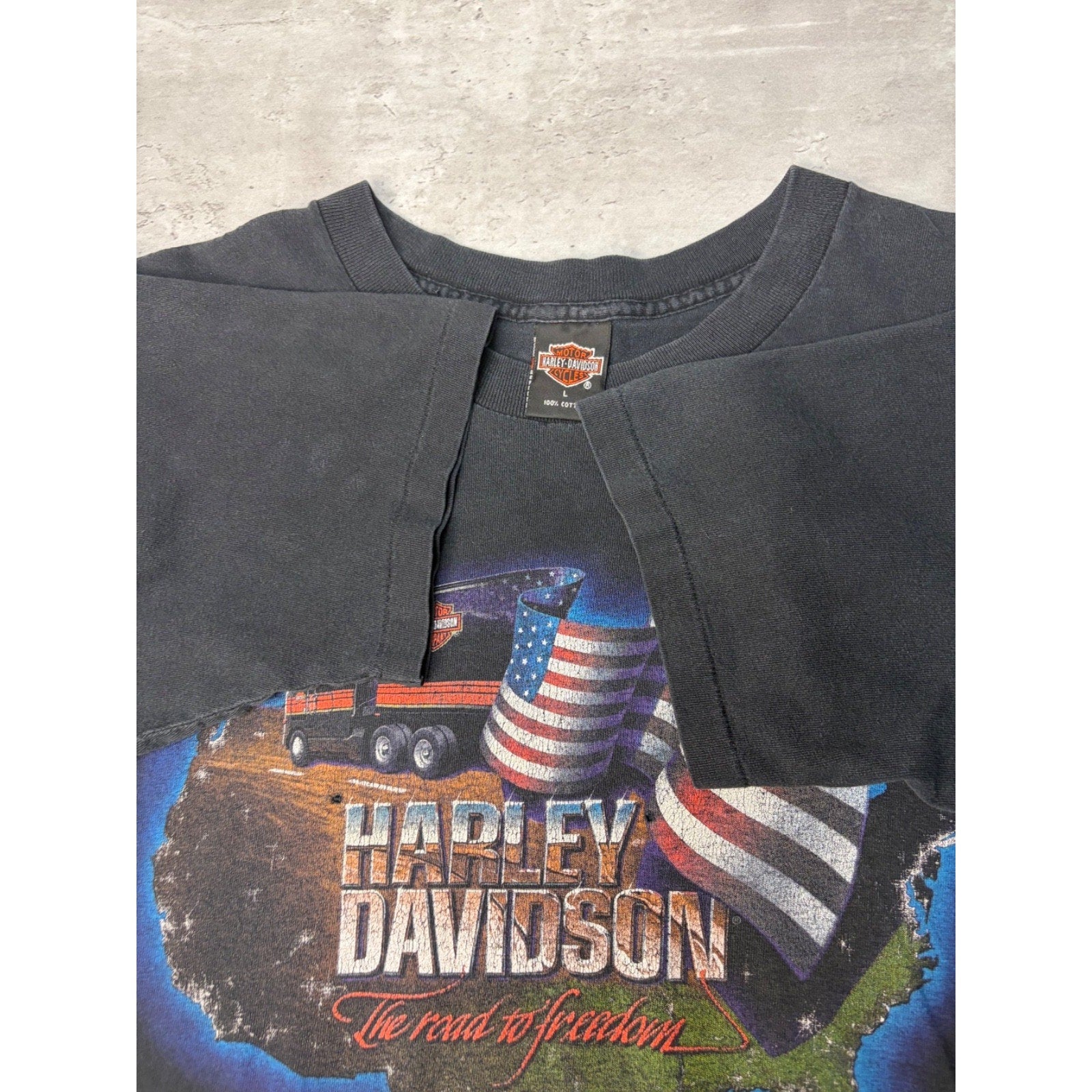 Vintage 1996 Harley Davidson Road To Freedom Graphic T-Shirt Size Large