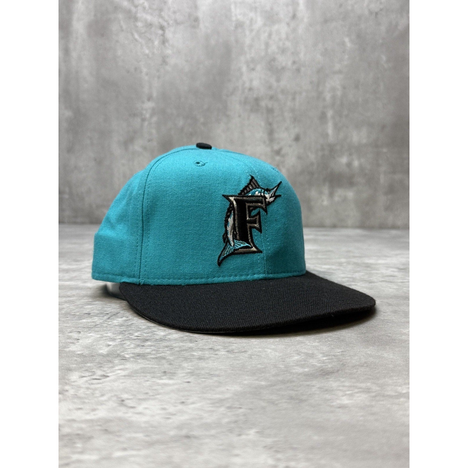 Vintage 90s Florida Marlins MLB Embroidered Logo Baseball Fitted Hat Size 7 1/4